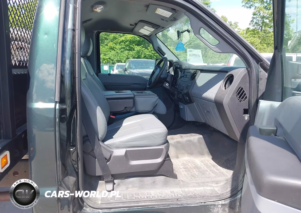 2016 Ford F-350 Chassis Xl VIN:1FDRF3G68GEC87839 - 5
