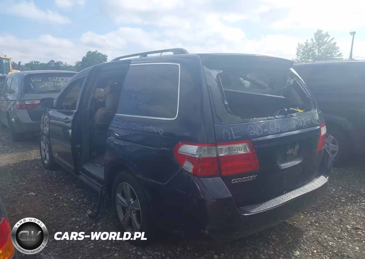 2005 Honda Odyssey Ex VIN:5FNRL38415B135584 - 3