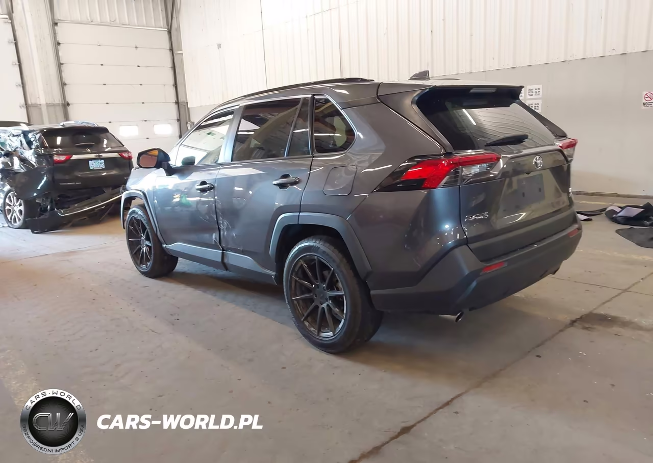 2019 Toyota Rav4 Le VIN:JTMG1RFV3KJ018721 - 3