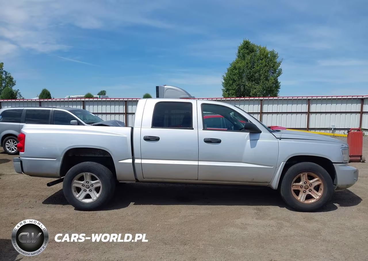 2010 Dodge Dakota Bighorn-Lonestar VIN:1D7CE3GK9AS172997 - 13