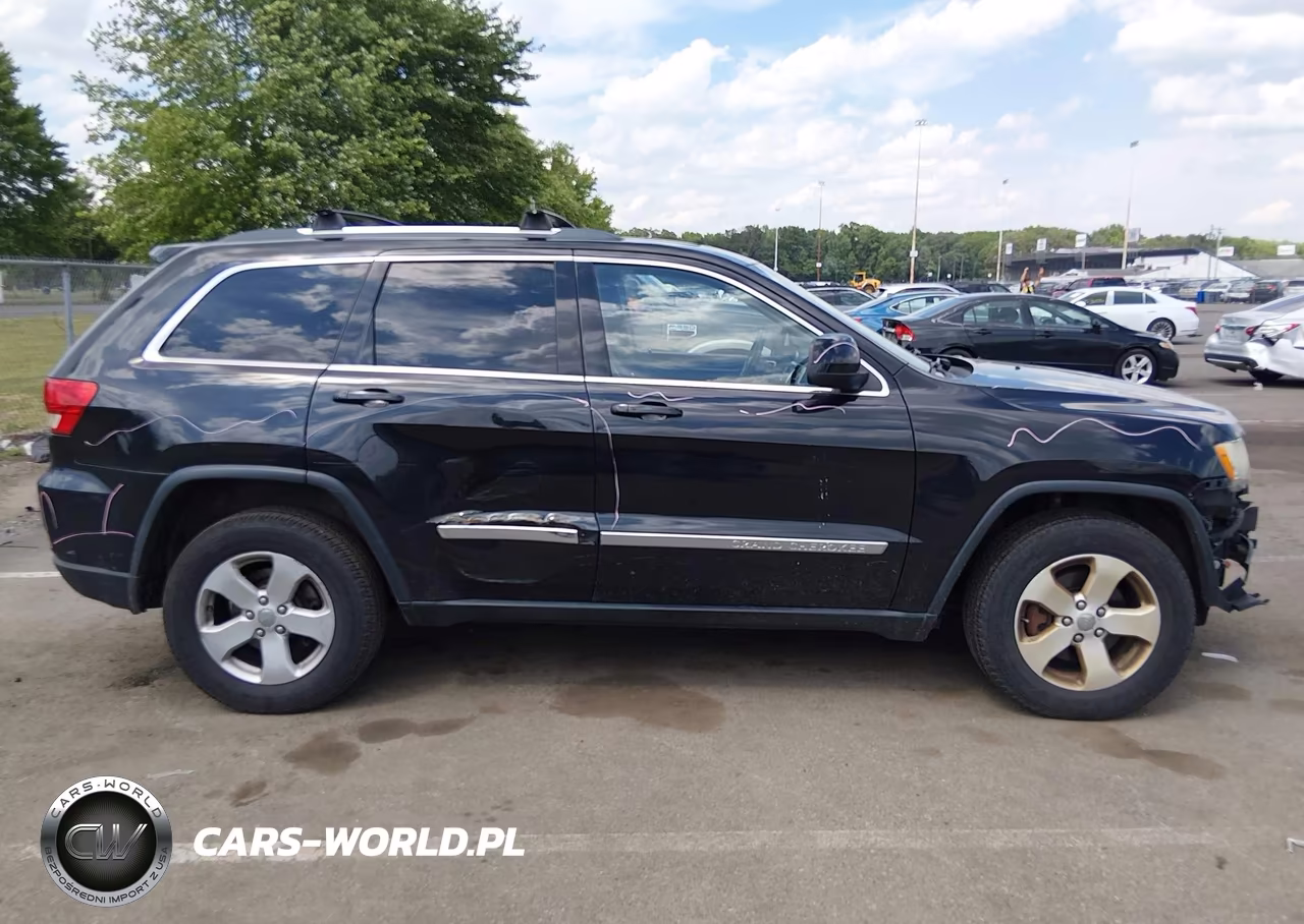 2012 Jeep Grand Cherokee Laredo VIN:1C4RJFAG8CC348697 - 13