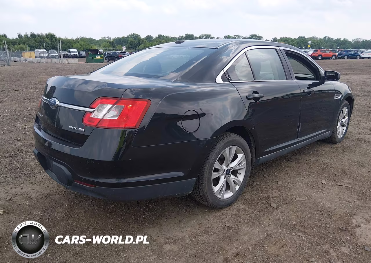 2010 Ford Taurus Sel VIN:1FAHP2HW3AG132347 - 4