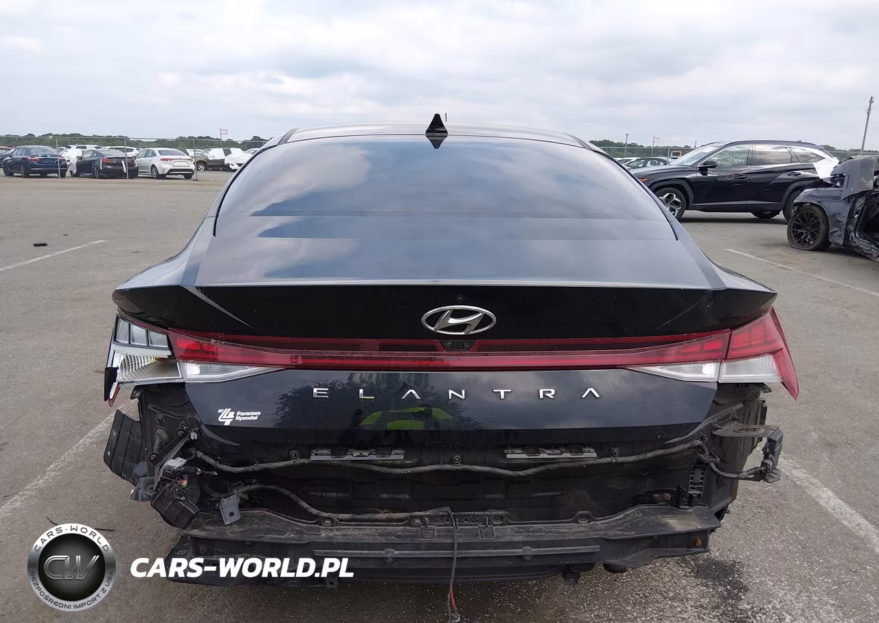 2021 Hyundai Elantra Sel VIN:KMHLN4AG5MU199591 - 16
