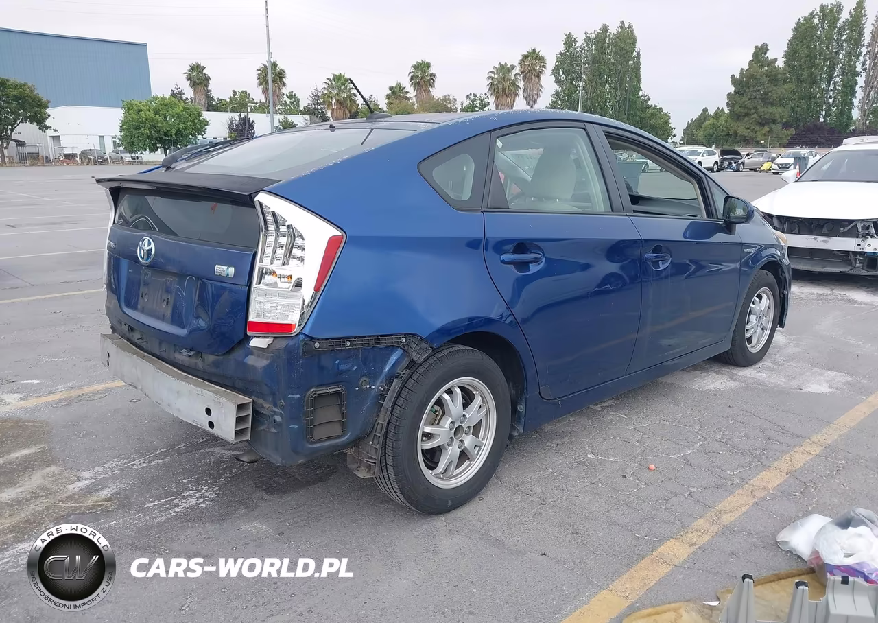 2010 Toyota Prius Ii VIN:JTDKN3DU0A0115482 - 4