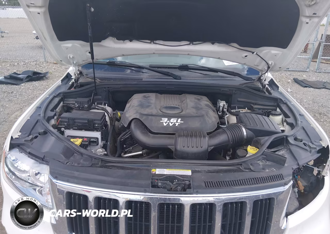 2012 Jeep Grand Cherokee Laredo VIN:1C4RJFAG4CC192870 - 10