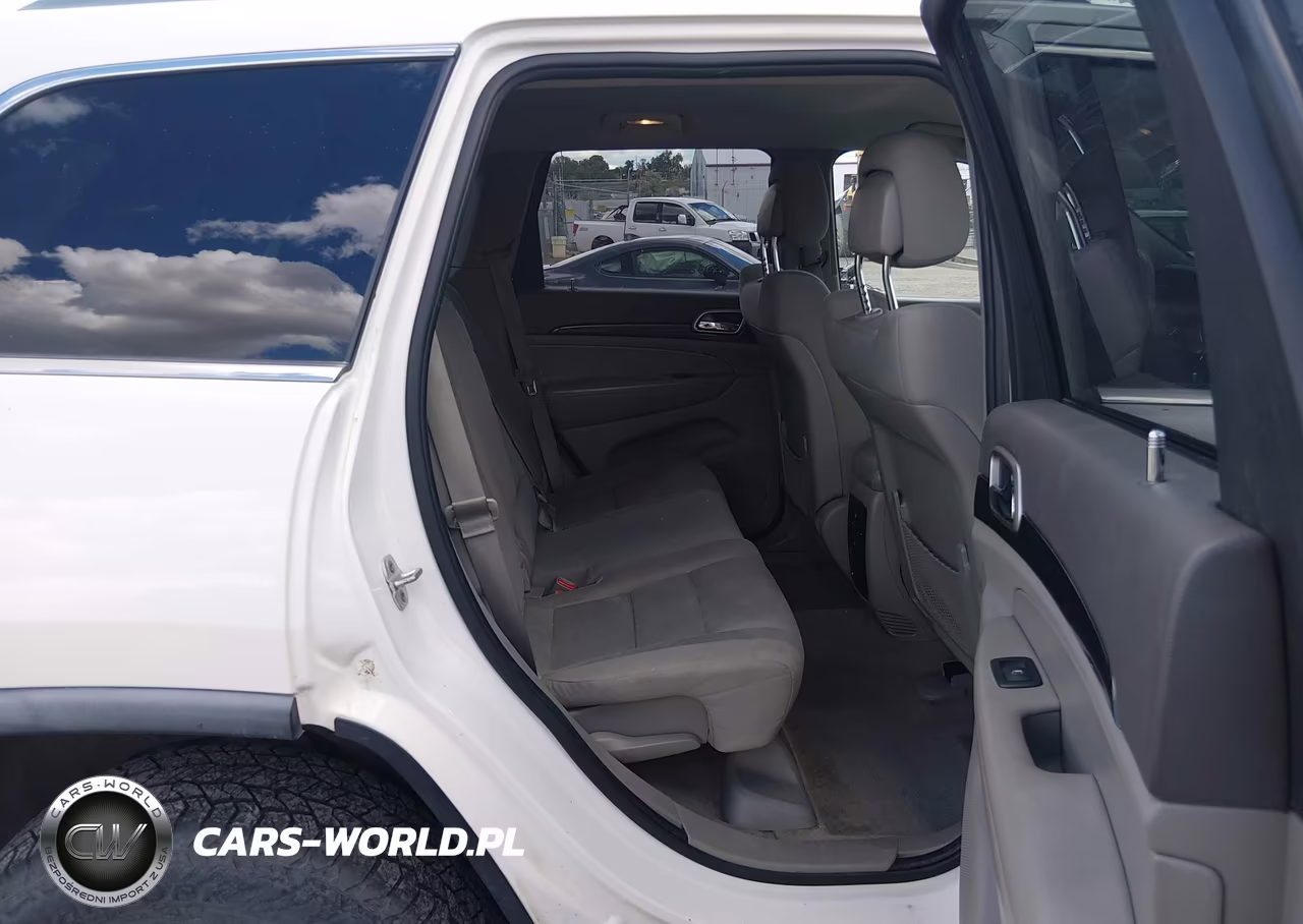 2012 Jeep Grand Cherokee Laredo VIN:1C4RJFAG4CC192870 - 8