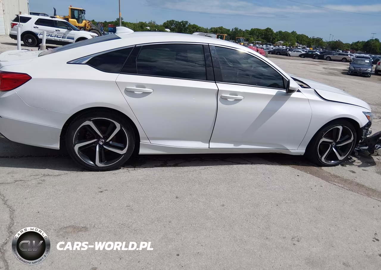 2019 Honda Accord Sport VIN:1HGCV1F30KA039305 - 13