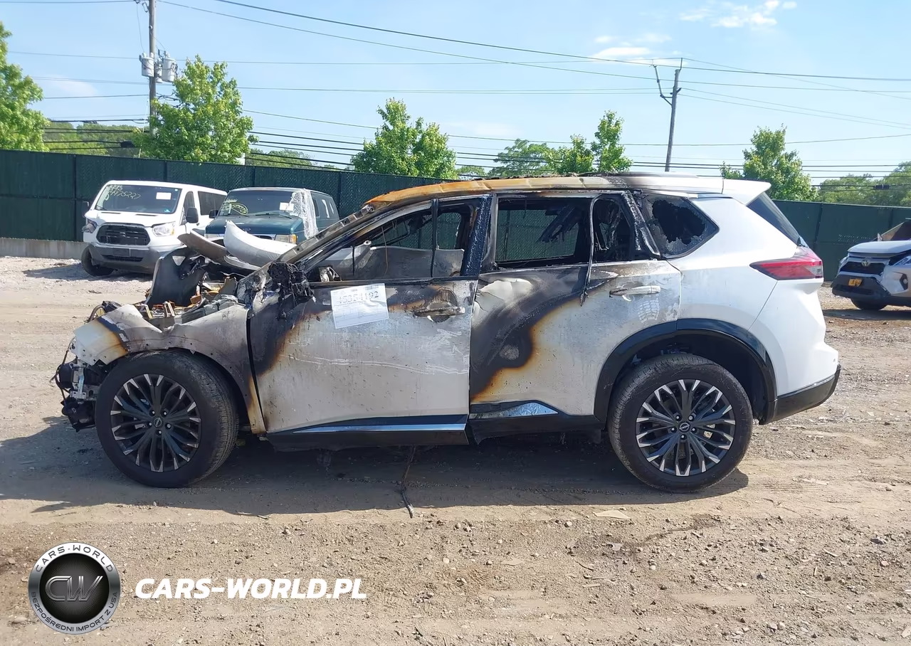 2026 Nissan Rogue Platinum VIN:JN8BT3DD5TW311346 - 13