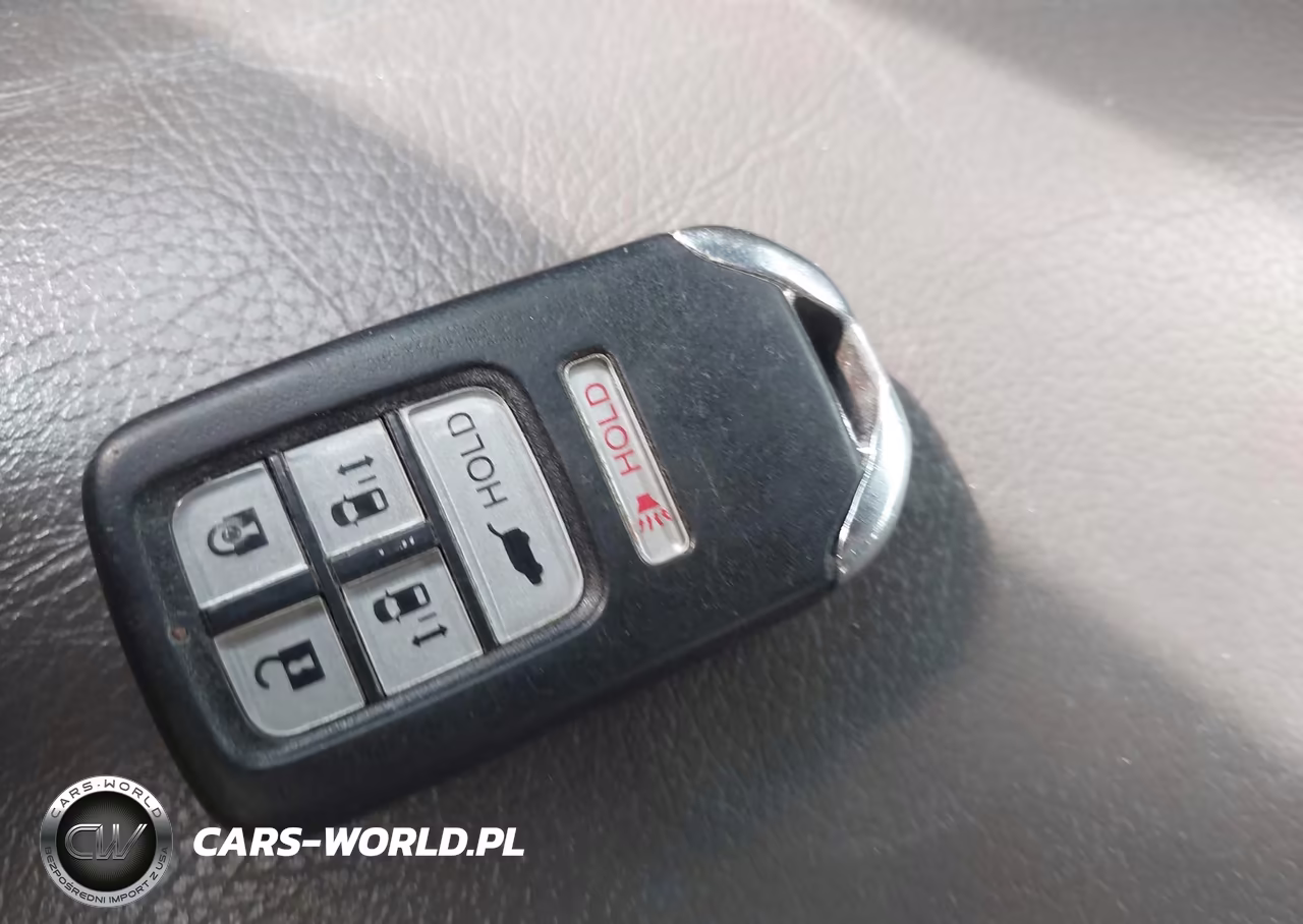 2015 Honda Odyssey Touring-Touring Elite VIN:5FNRL5H91FB050026 - 11