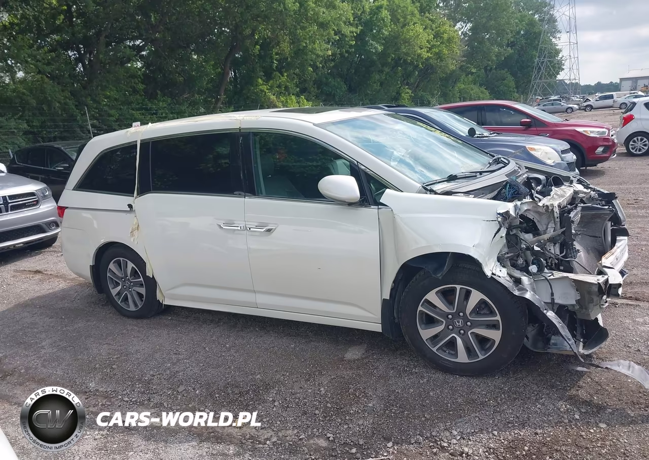 2015 Honda Odyssey Touring-Touring Elite VIN:5FNRL5H91FB050026 - 13