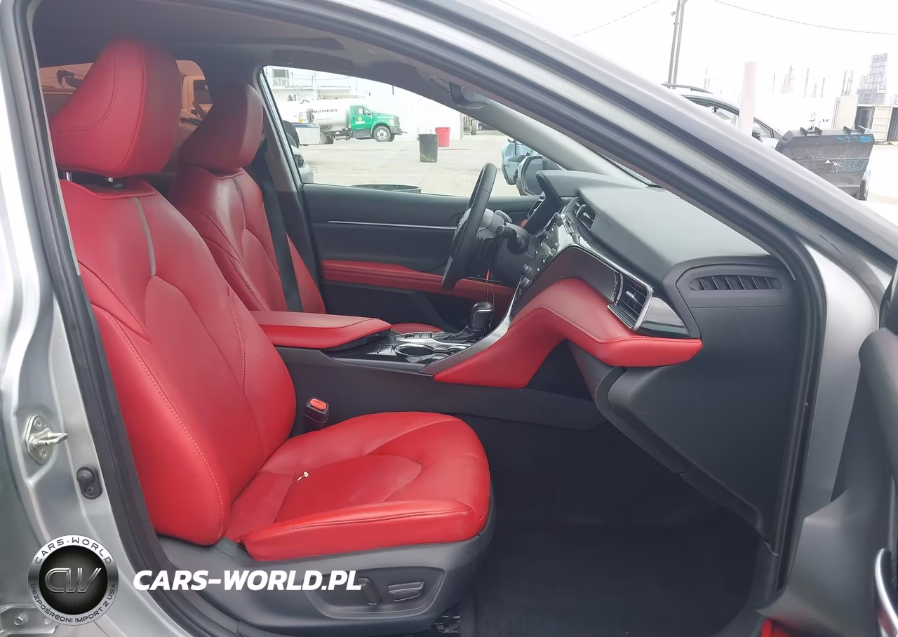 2020 Toyota Camry Xse VIN:4T1K61AKXLU306659 - 5