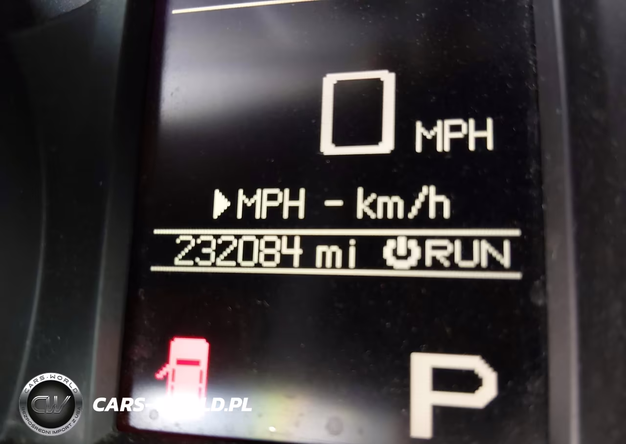 2011 Jeep Grand Cherokee Laredo VIN:1J4RR4GGXBC502887 - 16