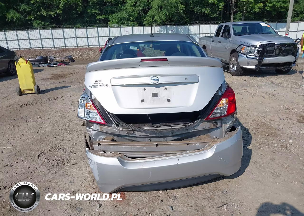 2017 Nissan Versa 1.6 S+ VIN:3N1CN7AP4HL866868 - 17