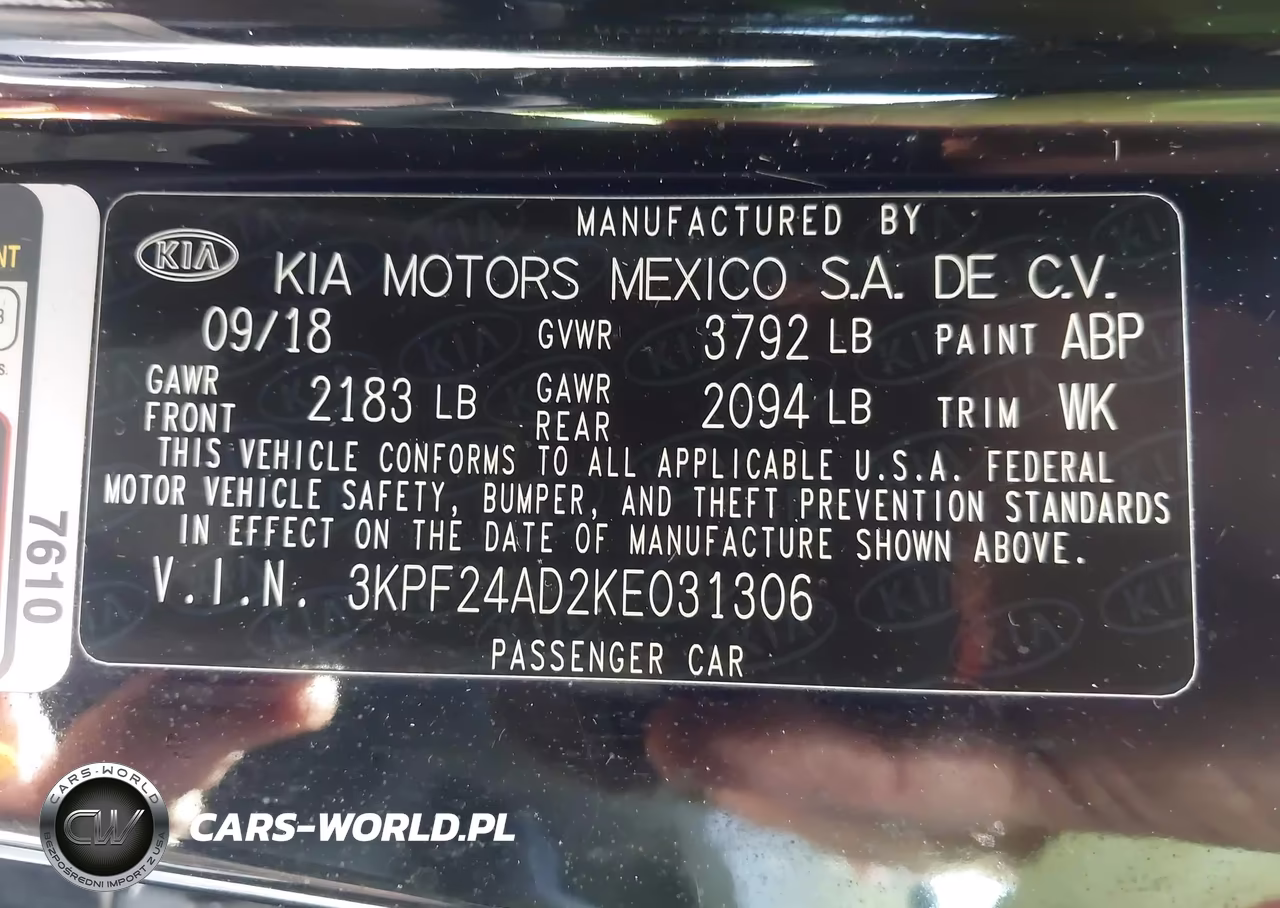 2019 Kia Forte Lxs VIN:3KPF24AD2KE031306 - 9