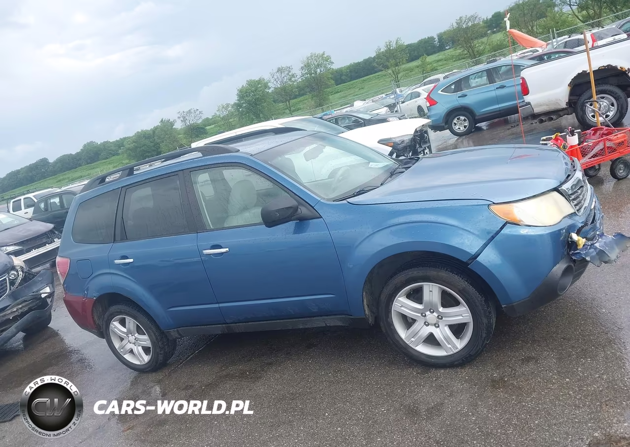 2010 Subaru Forester 2.5X Premium VIN:JF2SH6CCXAH914576 - 13