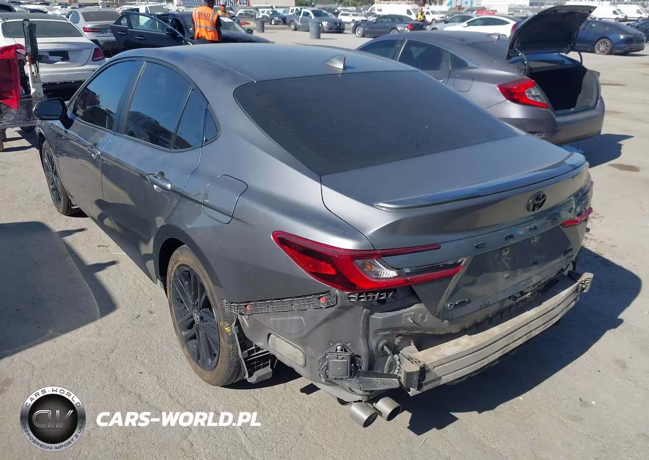 2025 Toyota Camry Se VIN:4T1DAACK3SU530309 - 3