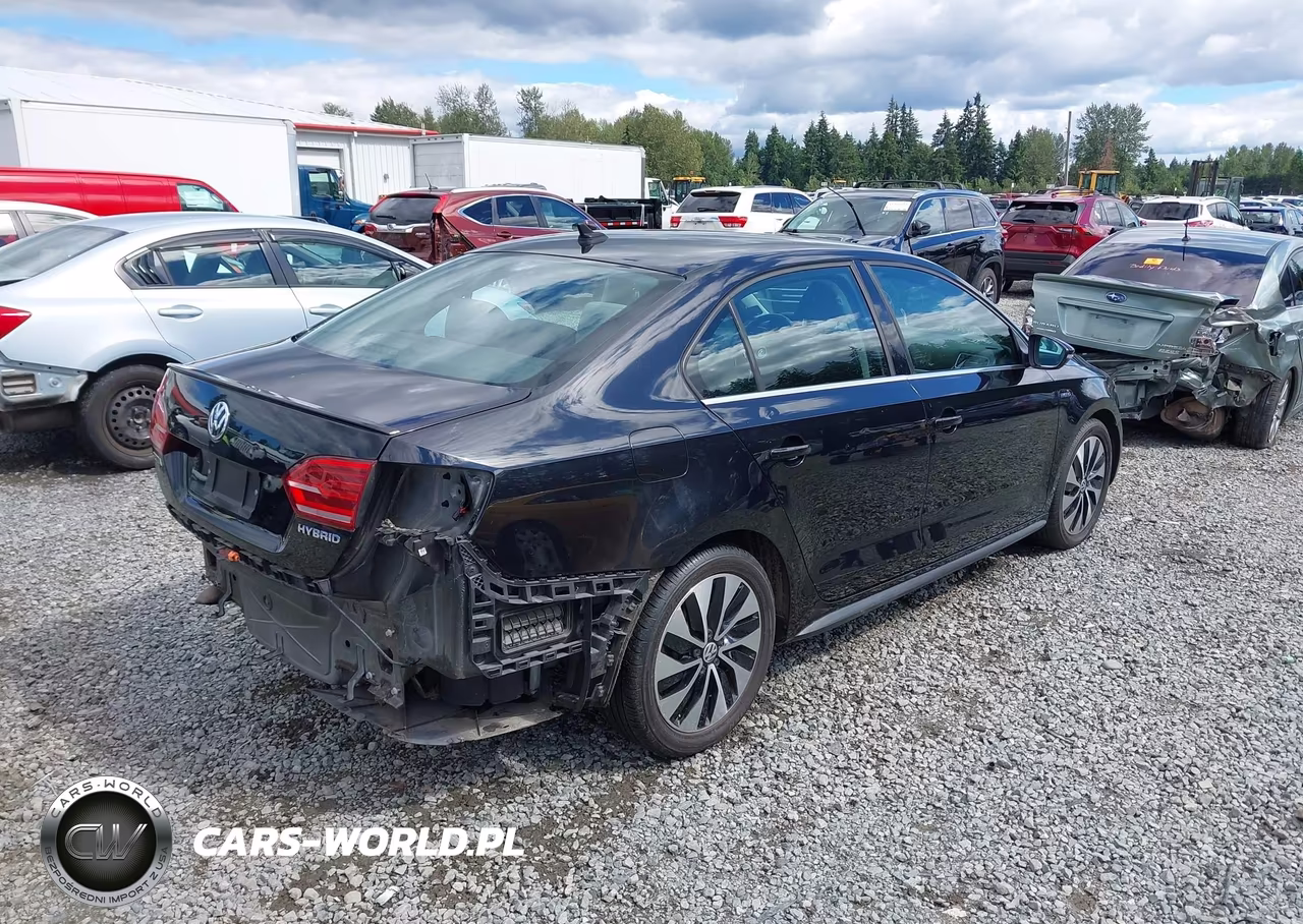 2013 Volkswagen Jetta Hybrid Sel Premium VIN:3VW637AJ4DM233168 - 4