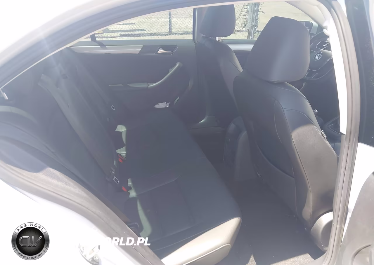 2018 Volkswagen Jetta 1.4T Se-1.4T Wolfsburg Edition VIN:3VWB67AJ7JM233957 - 8