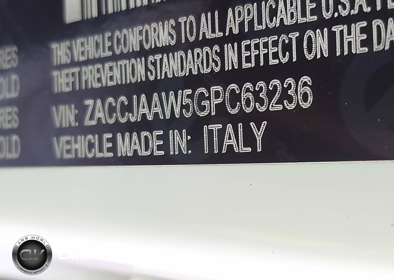 2016 Jeep Renegade Sport VIN:ZACCJAAW5GPC63236 - 9