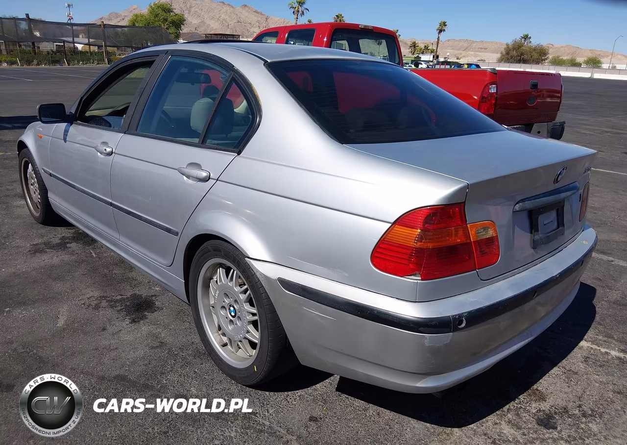 2003 BMW 3 Series 325I VIN:WBAET37413NJ40490 - 3