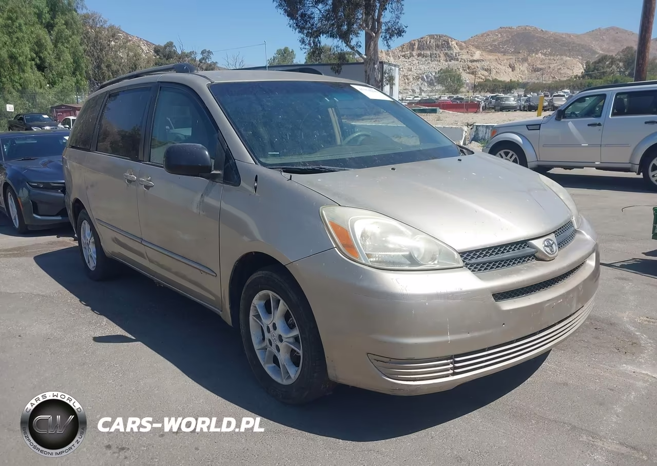 2005 Toyota Sienna Le