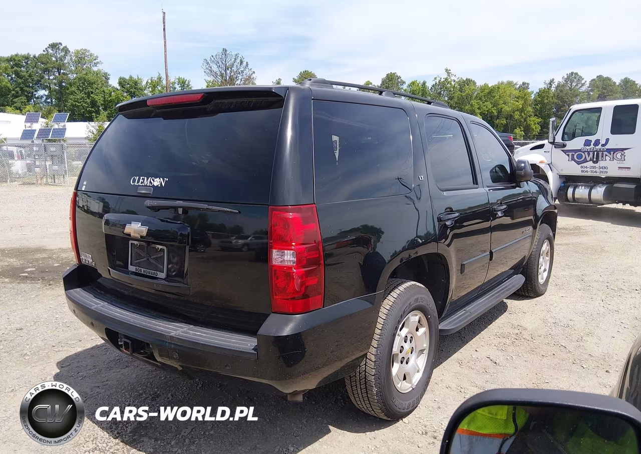 2008 Chevrolet Tahoe Lt VIN:1GNFC13J38R233896 - 4