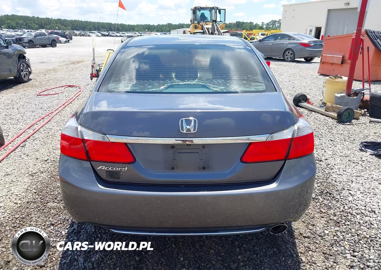 2015 Honda Accord Lx VIN:1HGCR2F31FA251713 - 17