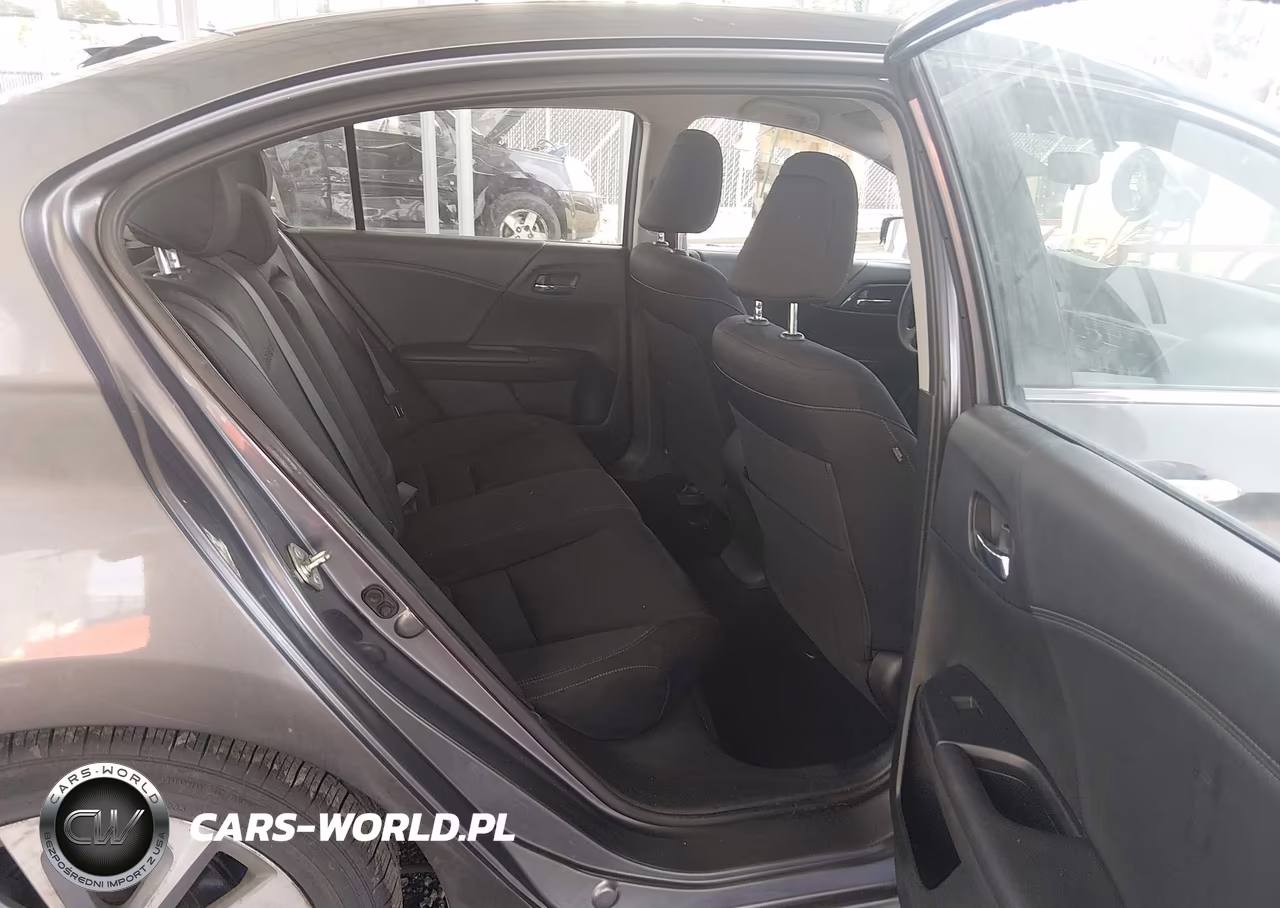 2015 Honda Accord Sport VIN:1HGCR2F50FA072290 - 8