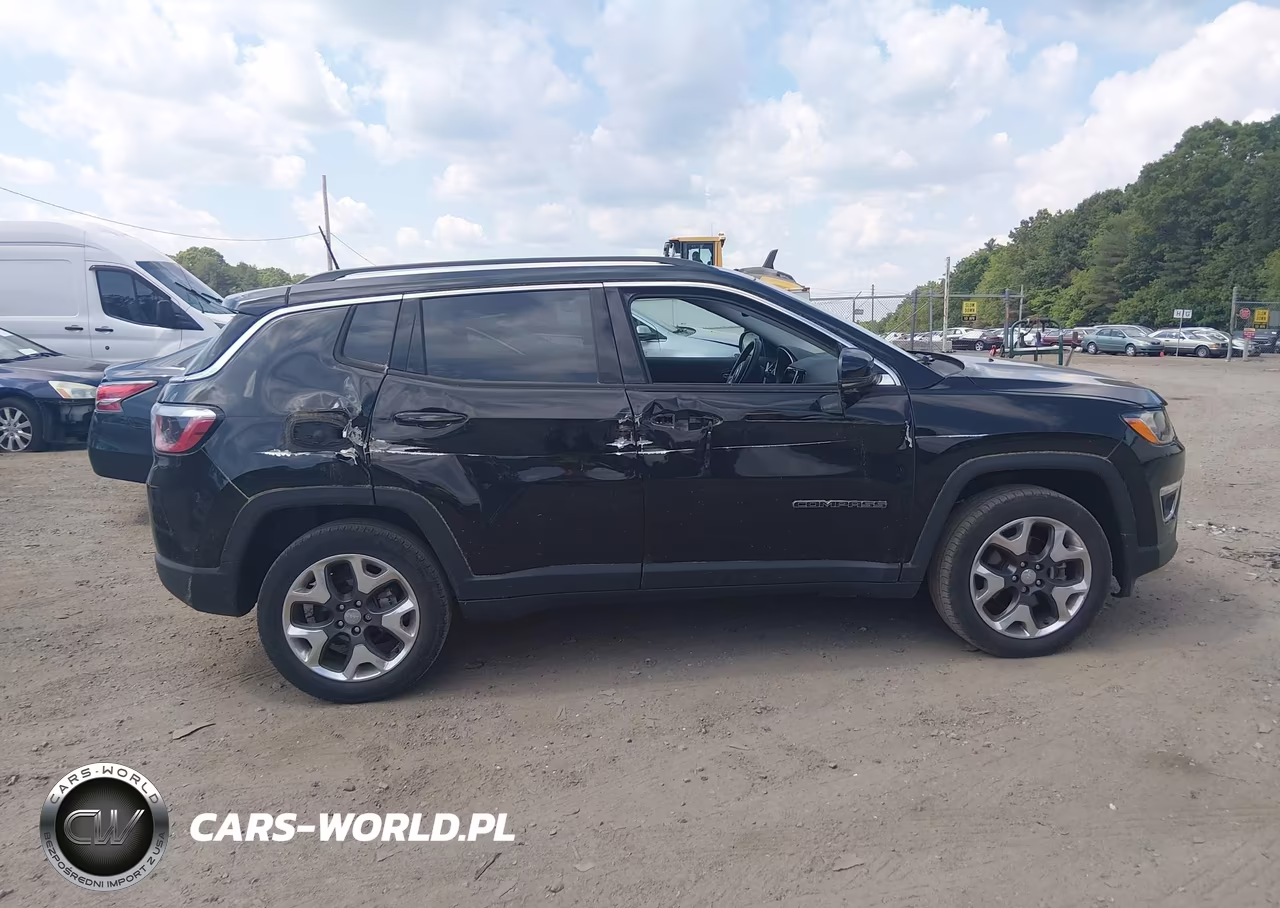 2018 Jeep Compass Limited 4X4 VIN:3C4NJDCB1JT263867 - 13