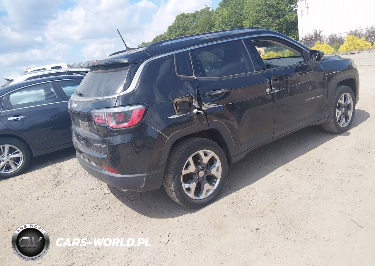 2018 Jeep Compass Limited 4X4 VIN:3C4NJDCB1JT263867 - 4