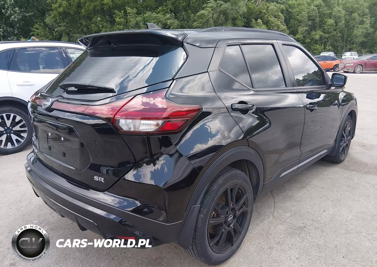 2023 Nissan Kicks Sr Xtronic Cvt VIN:3N1CP5DV4PL538874 - 4