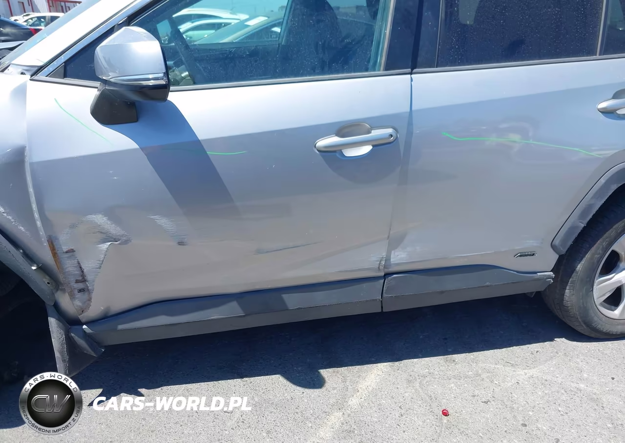 2021 Toyota Rav4 Hybrid Xle VIN:2T3RWRFV6MW115748 - 18