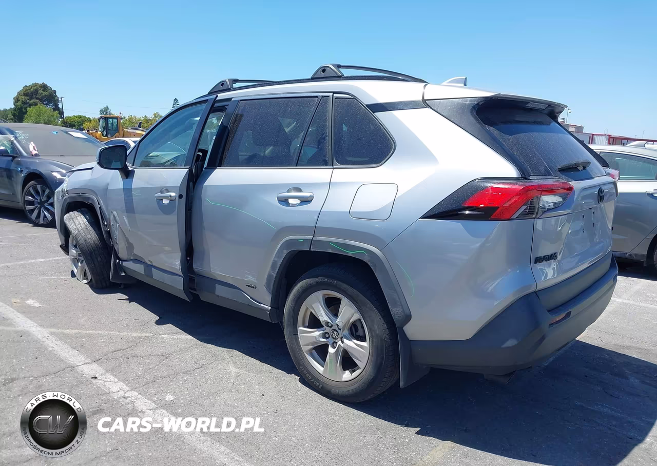 2021 Toyota Rav4 Hybrid Xle VIN:2T3RWRFV6MW115748 - 3