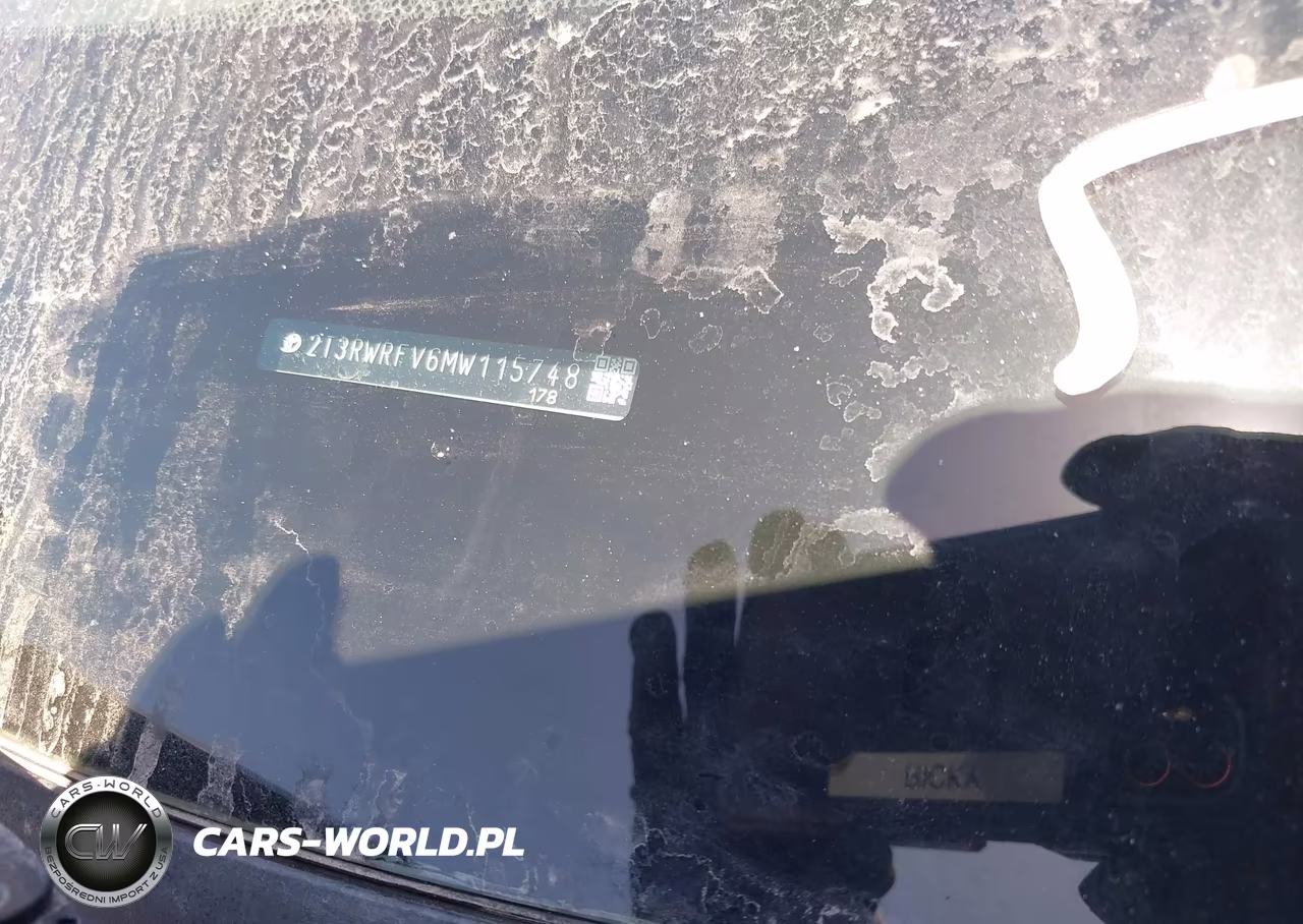 2021 Toyota Rav4 Hybrid Xle VIN:2T3RWRFV6MW115748 - 9