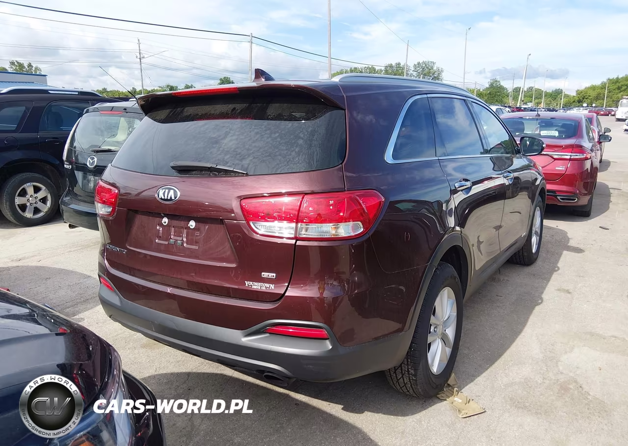 2018 Kia Sorento 2.4L Lx VIN:5XYPGDA32JG402155 - 4