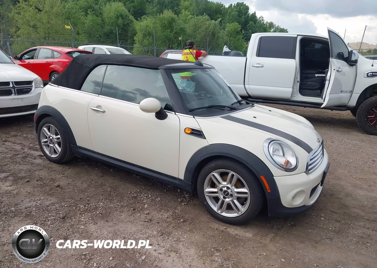 2013 Mini Convertible Cooper