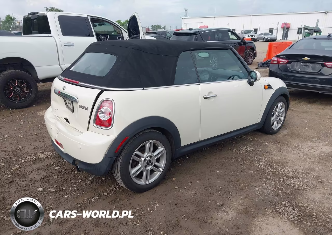 2013 Mini Convertible Cooper VIN:WMWZN3C50DT569224 - 4