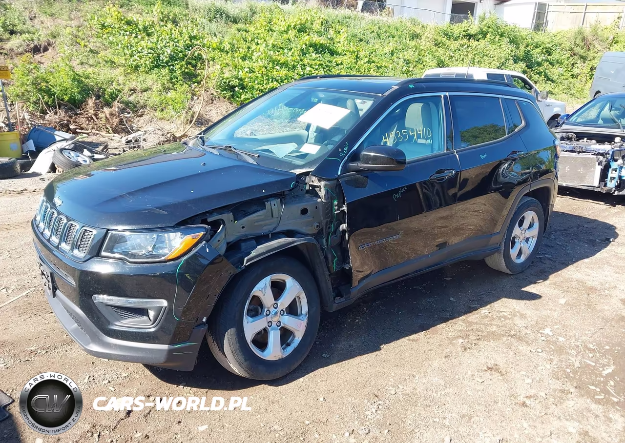 2019 Jeep Compass Latitude 4X4 VIN:3C4NJDBB3KT629699 - 2