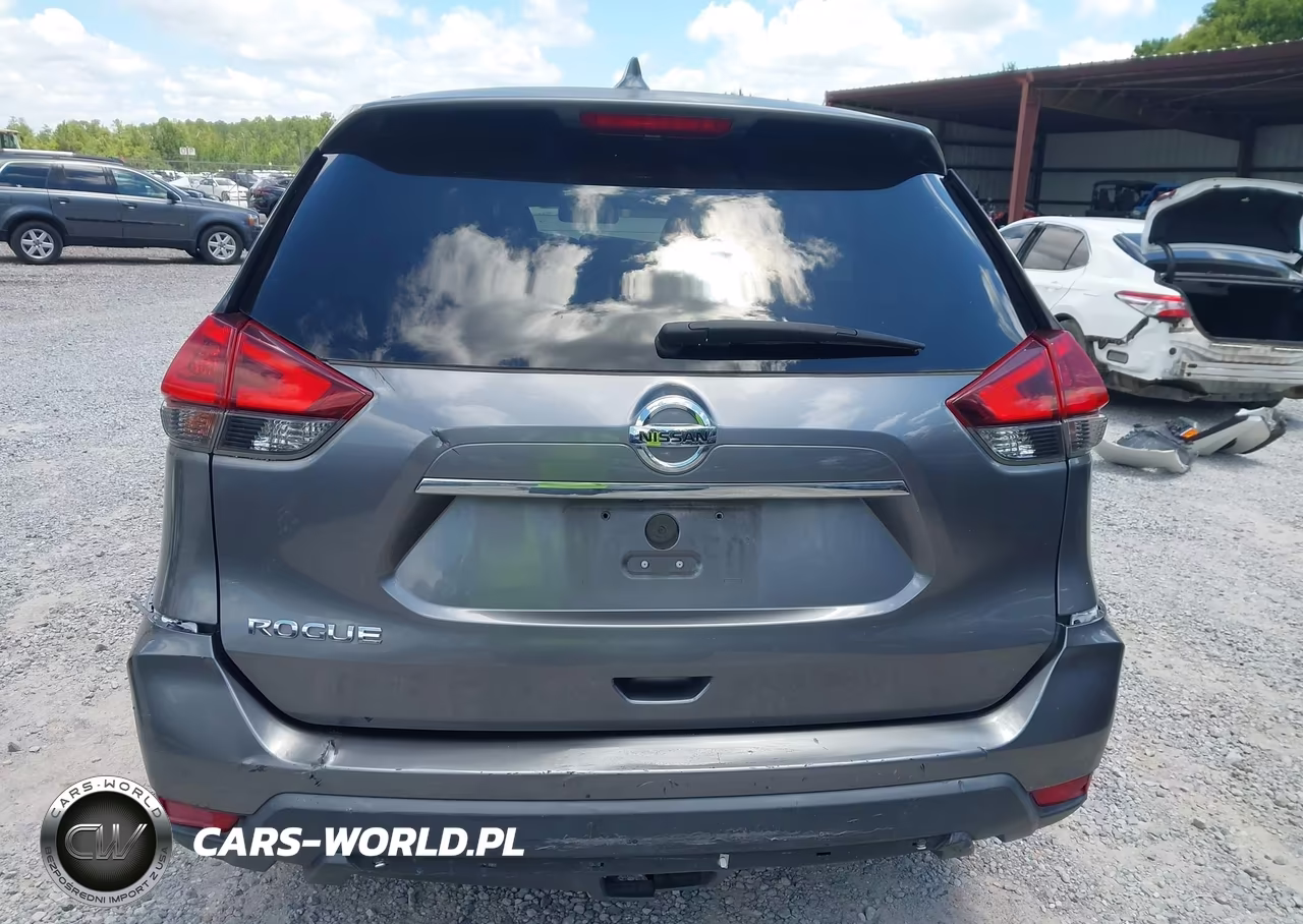 2018 Nissan Rogue S VIN:KNMAT2MT9JP500663 - 16