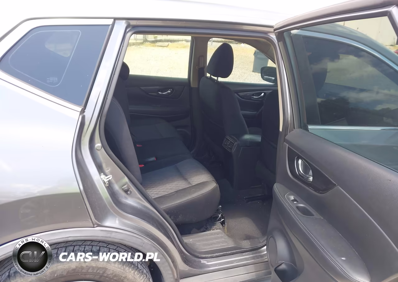 2018 Nissan Rogue S VIN:KNMAT2MT9JP500663 - 8