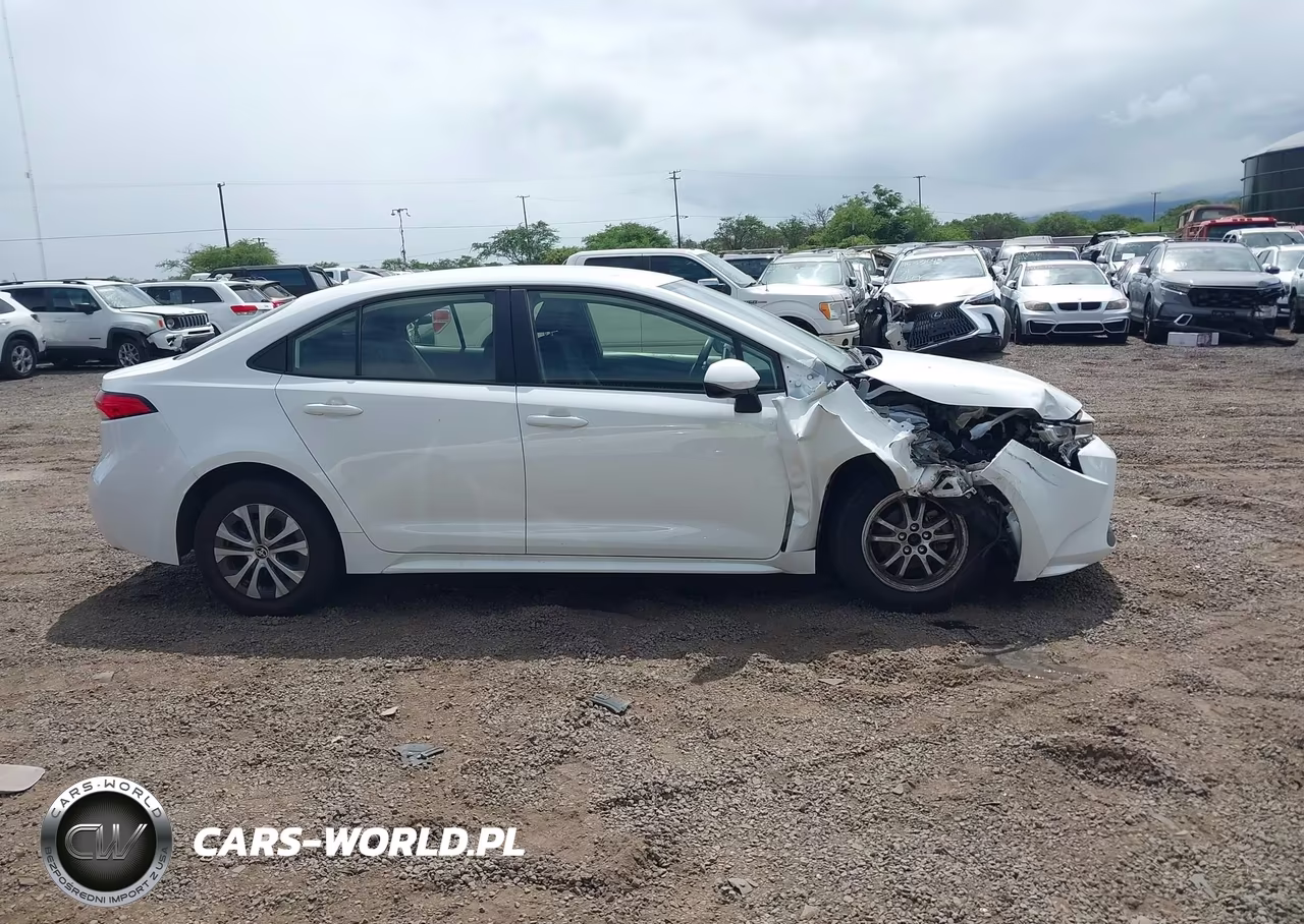 2022 Toyota Corolla Hybrid Le VIN:JTDEAMDE7N3004522 - 13