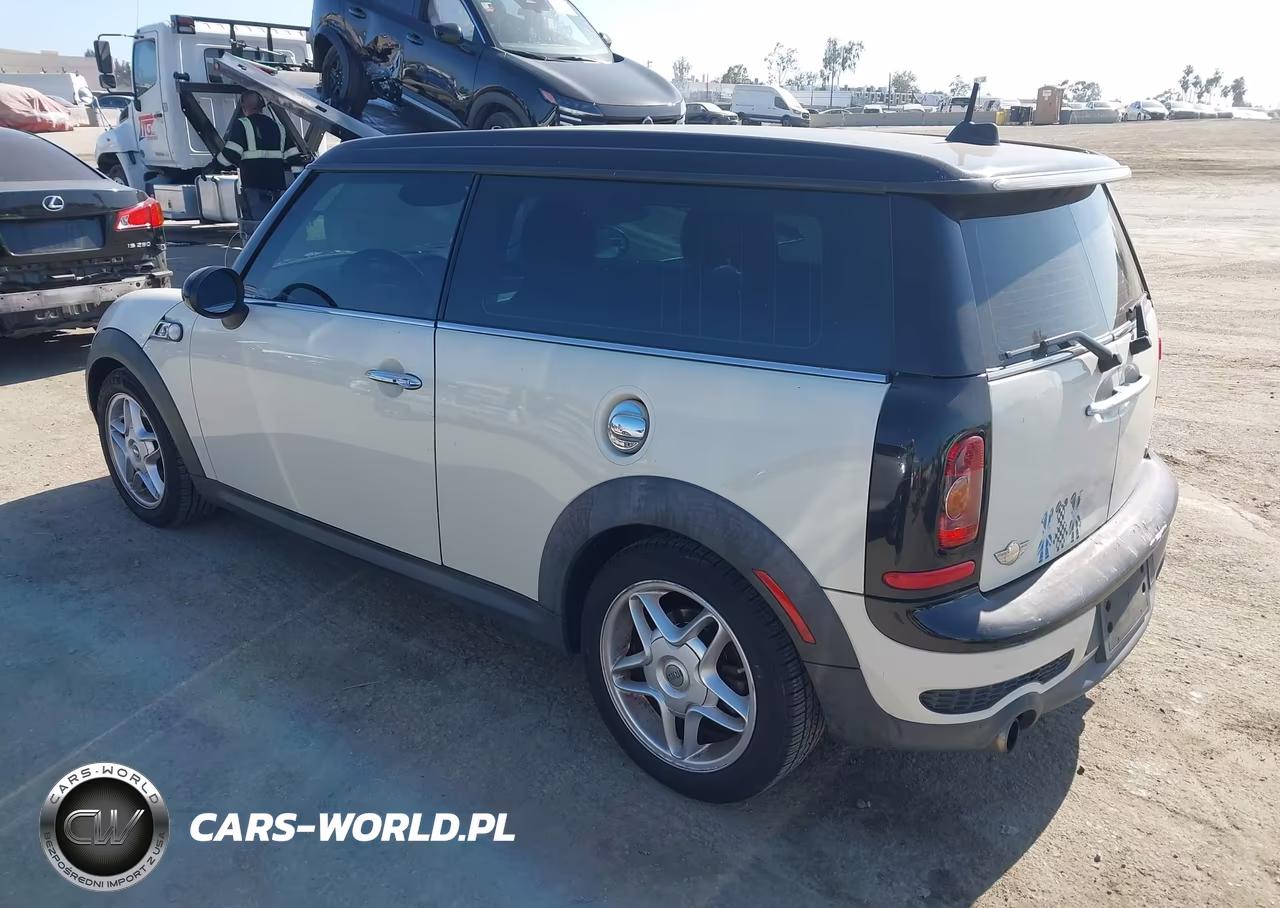 2009 Mini Cooper S Clubman VIN:WMWMM33599TP90101 - 3