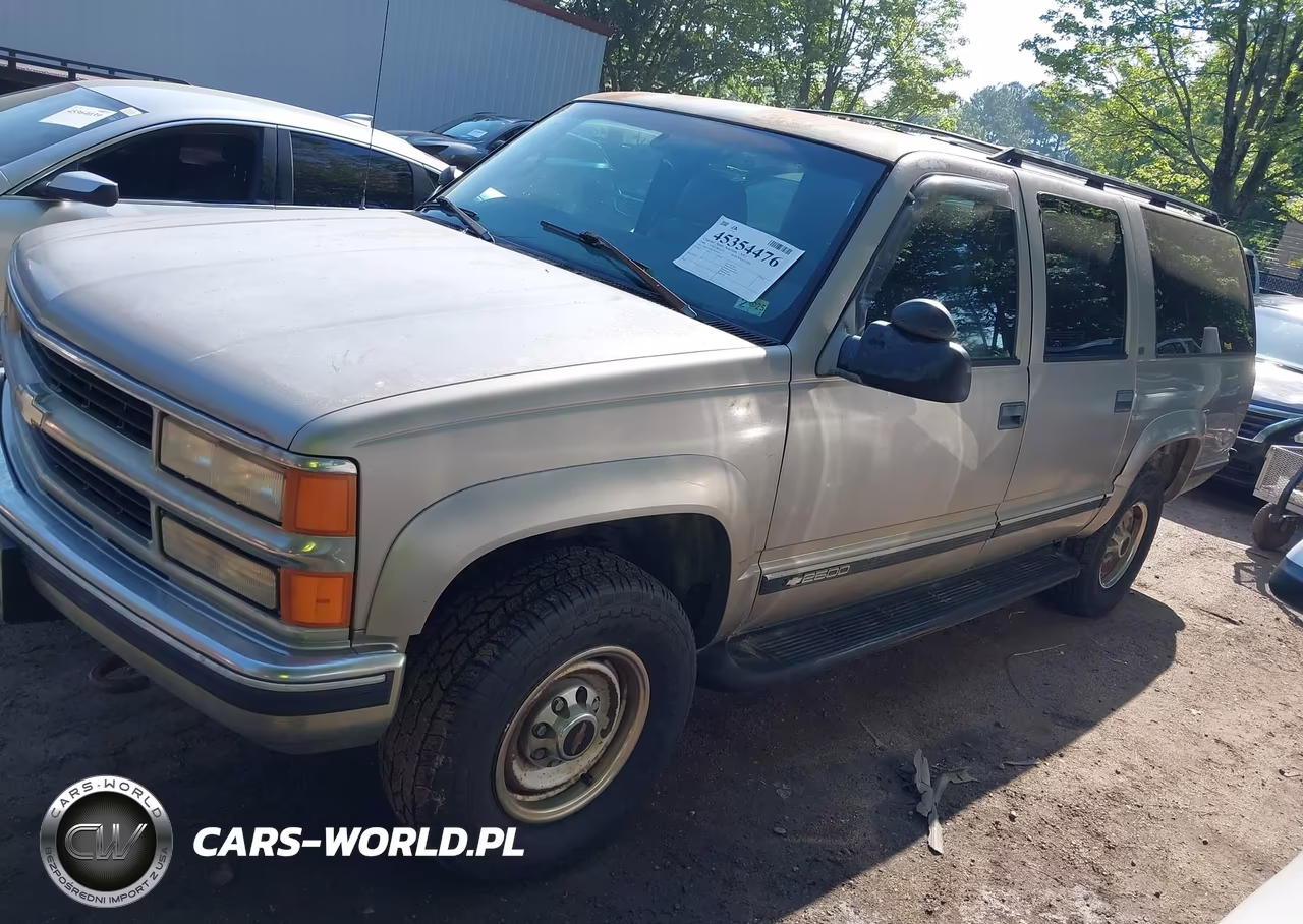 1999 Chevrolet Suburban 2500 VIN:1GNGK26R2XJ470343 - 2