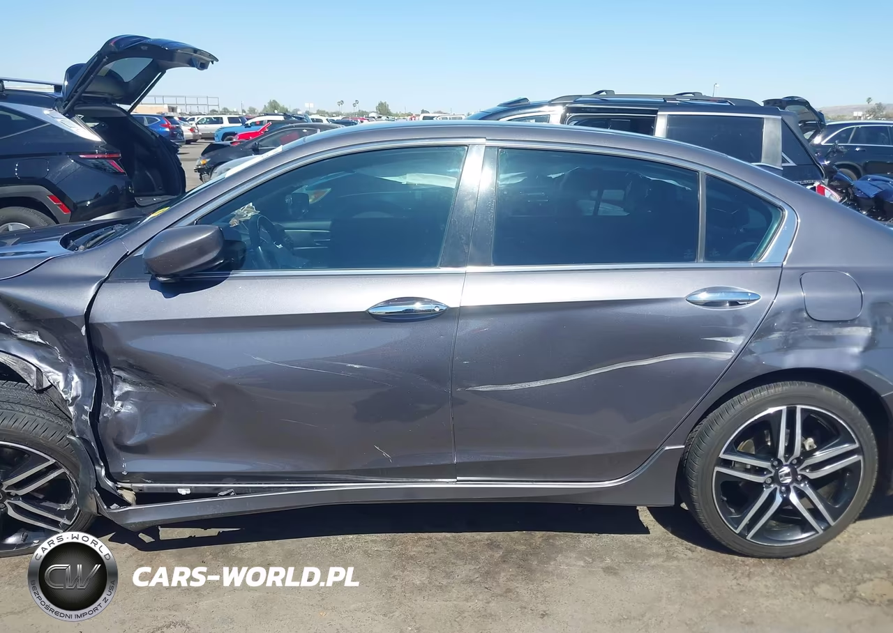 2016 Honda Accord Sport VIN:1HGCR2F66GA162750 - 14