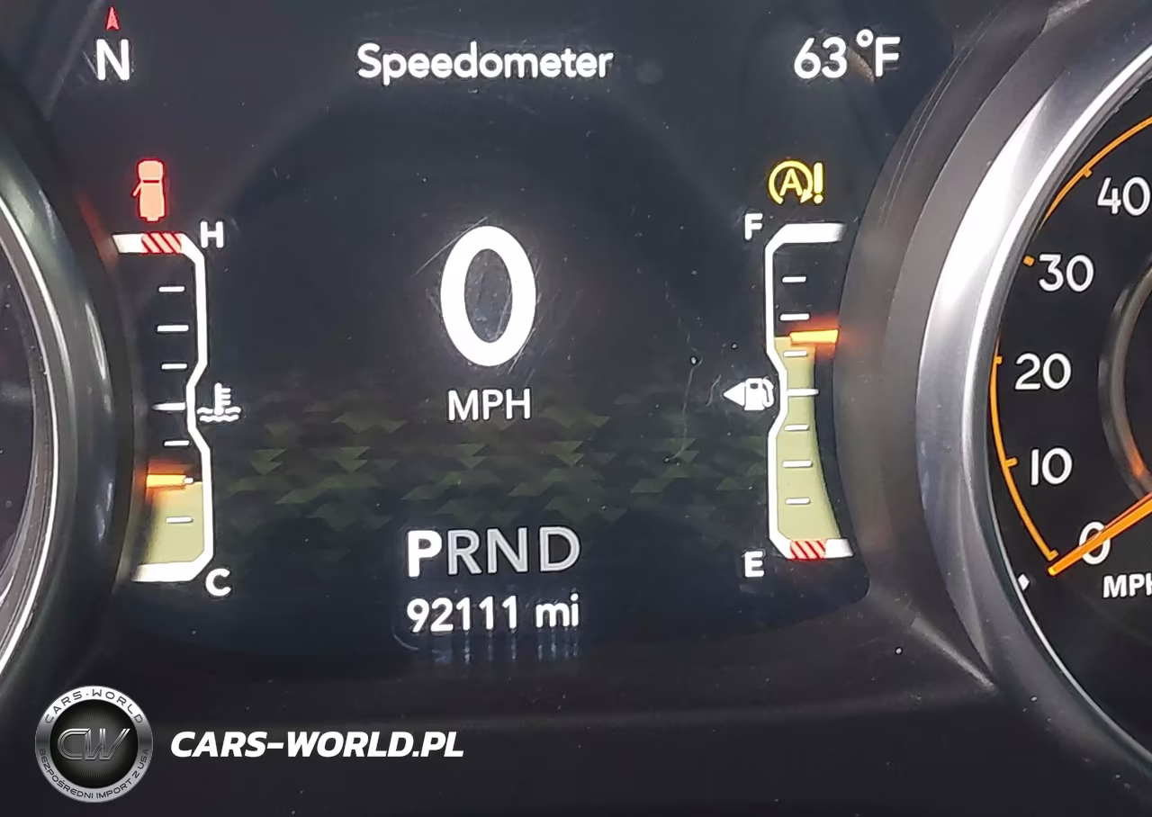 2019 Jeep Wrangler Unlimited Sahara VIN:1C4HJXEG0KW651272 - 15