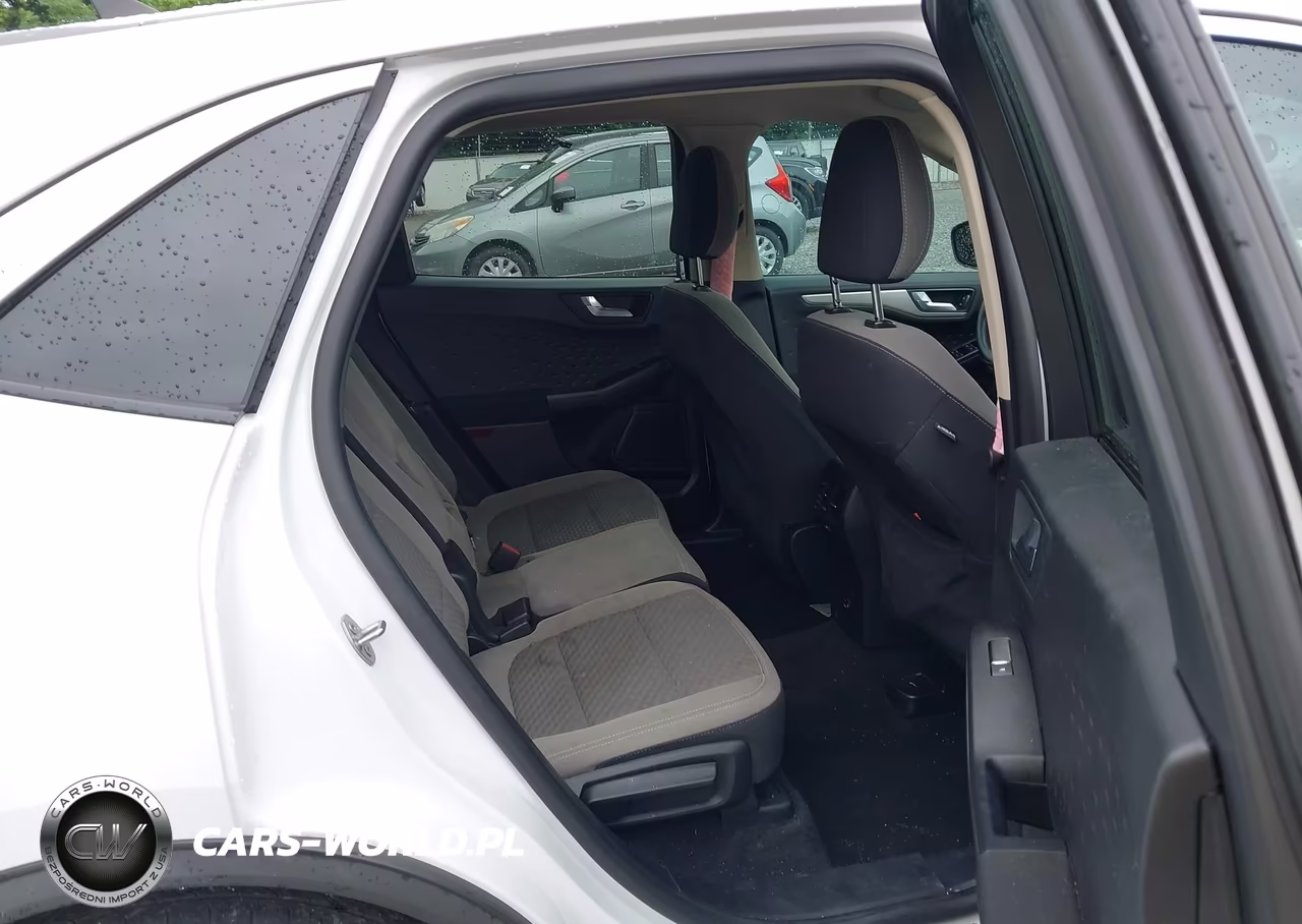 2020 Ford Escape Se VIN:1FMCU0G69LUB65646 - 8