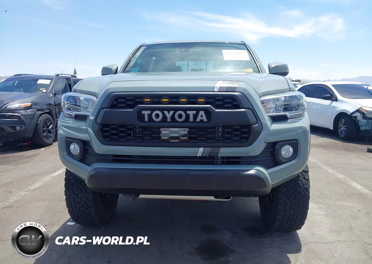 2023 Toyota Tacoma Trd Off Road VIN:3TMCZ5AN5PM559111 - 13