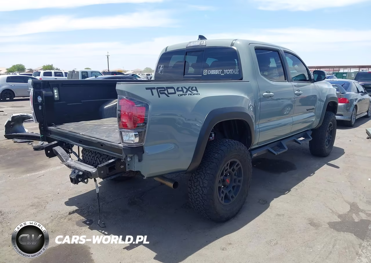 2023 Toyota Tacoma Trd Off Road VIN:3TMCZ5AN5PM559111 - 4