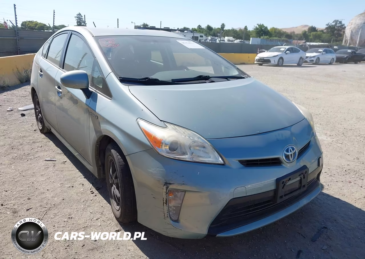 2014 Toyota Prius Two – zdjęcie 1 z 16