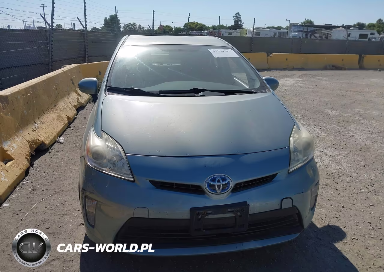 2014 Toyota Prius Two VIN:JTDKN3DU8E1749199 - 12